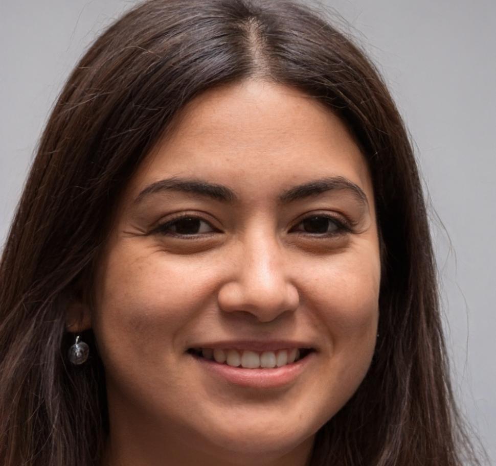 Анара Темиркулова, ведущий преподаватель фотографии